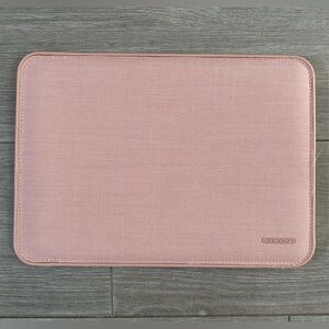 Incase ICON Sleeve w/ Woolenex for 13" MacBook Air & Pro Laptop Case Blush Pink